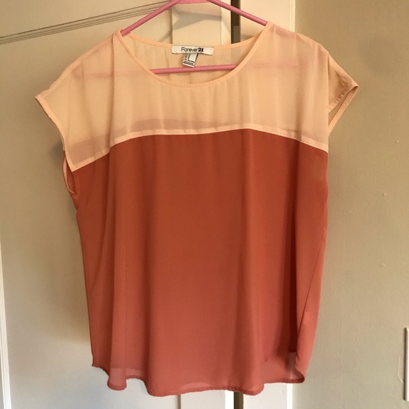 Forever 21 Tops - Forever 21! Cute Colorblock Blouse